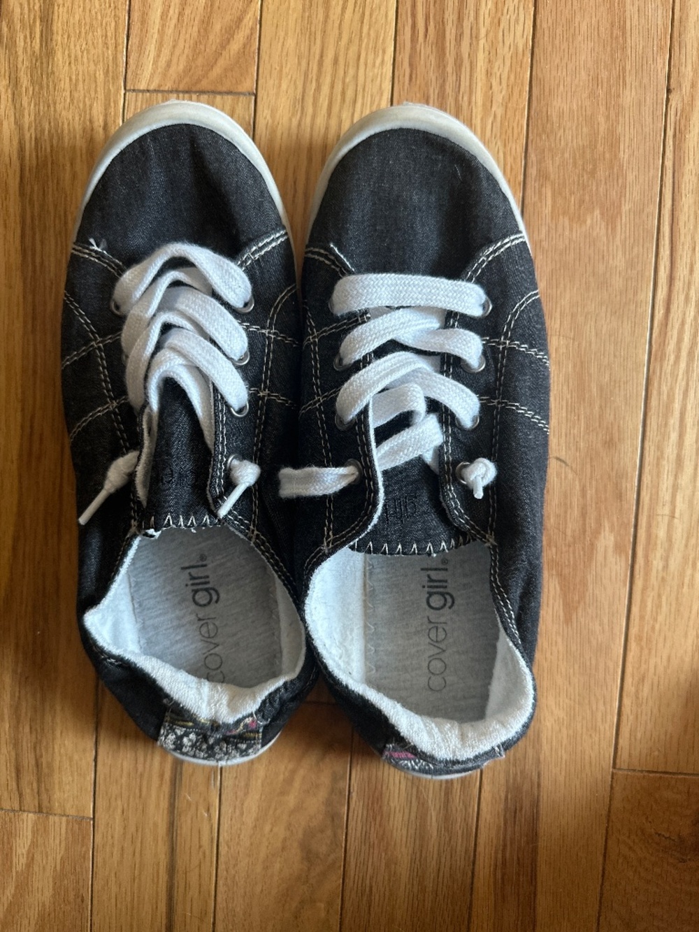 COVERGIRL Black Canvas Sneakers with White Laces